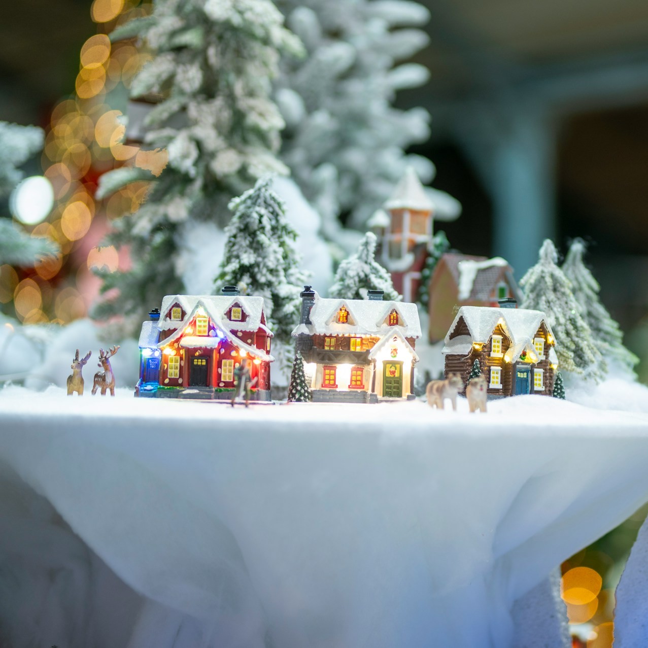 small-christmas-gifts-on-table